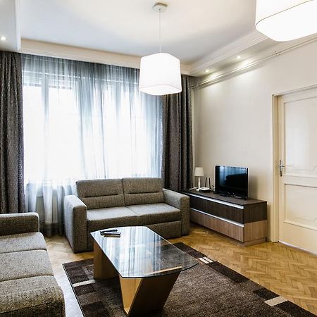 Apartment At Nagymezo Boedapest Buitenkant foto