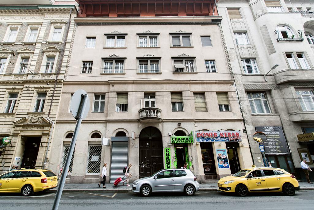 Apartment At Nagymezo Boedapest Buitenkant foto